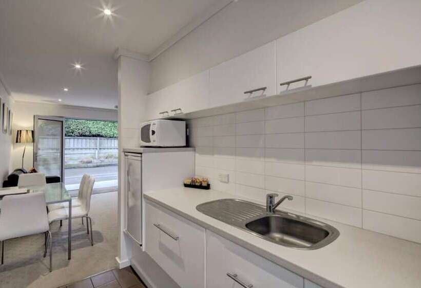 شقة غرفة واحدة, Ashmont Motel And Apartments