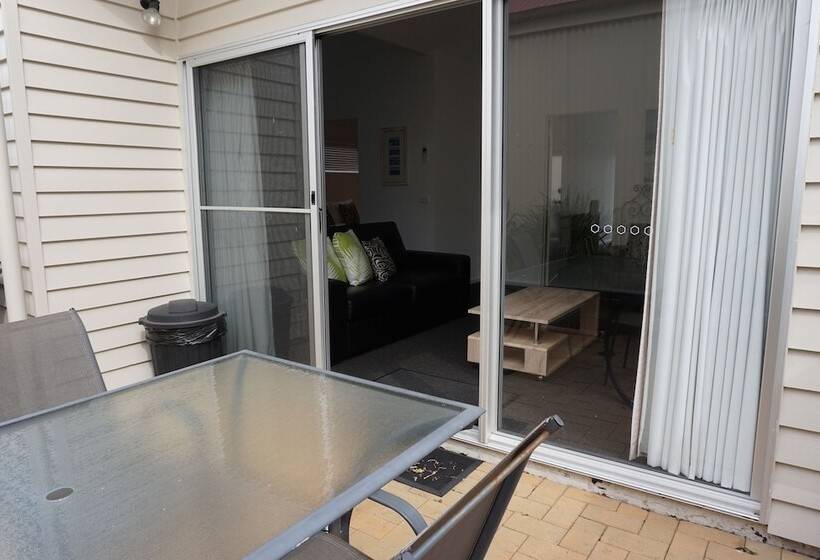 شقة غرفتين, Ashmont Motel And Apartments