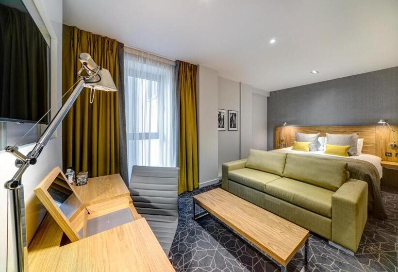 اتاق استاندارد سه نفره, Apex City Of Glasgow