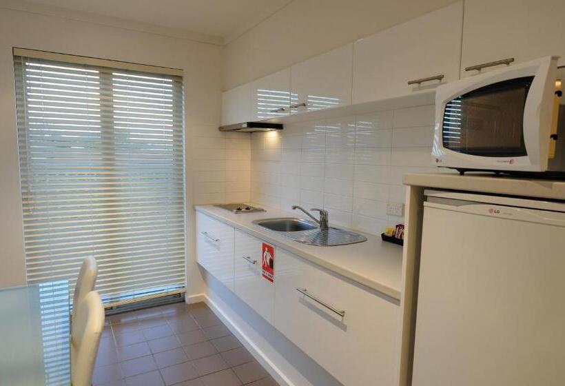 شقة غرفة واحدة, Ashmont Motel And Apartments