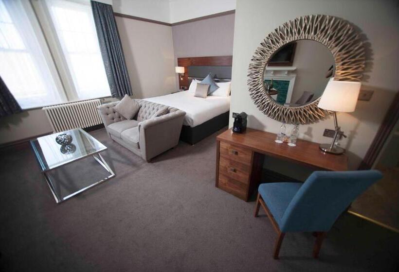 带大床的套房, Best Western Chilworth Manor