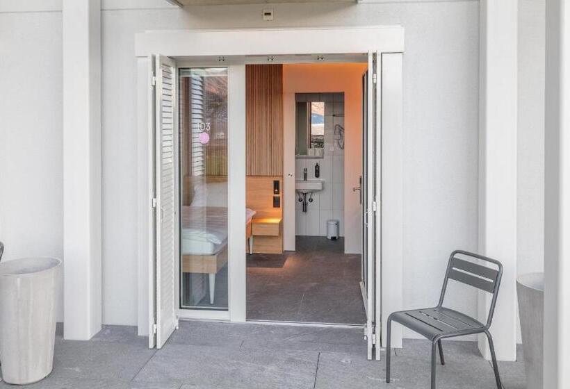 Habitació Individual Vista Jardí, Casa Moscia