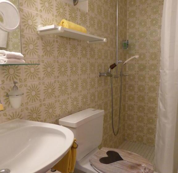 ガーデンビュースタンダードルーム, Pension Alpina