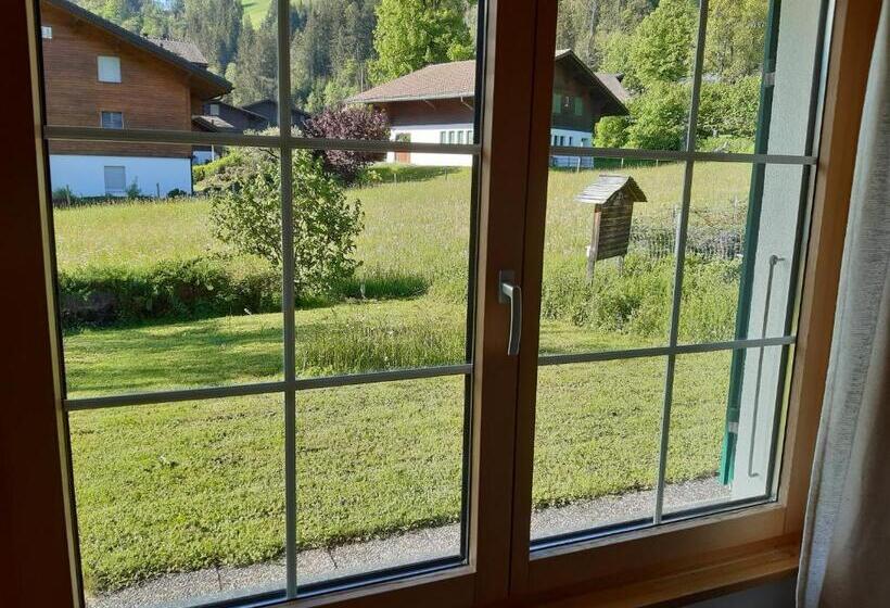 ガーデンビュースタンダードルーム, Pension Alpina