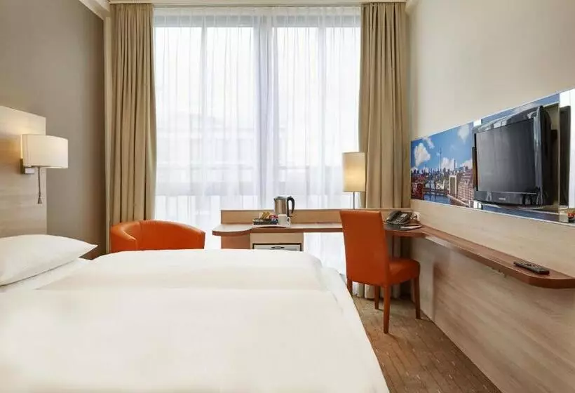 اتاق کلاس بیزنس, H+ Hotel Berlin Mitte