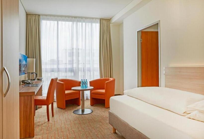 Juniorsviitti, H+ Hotel Berlin Mitte