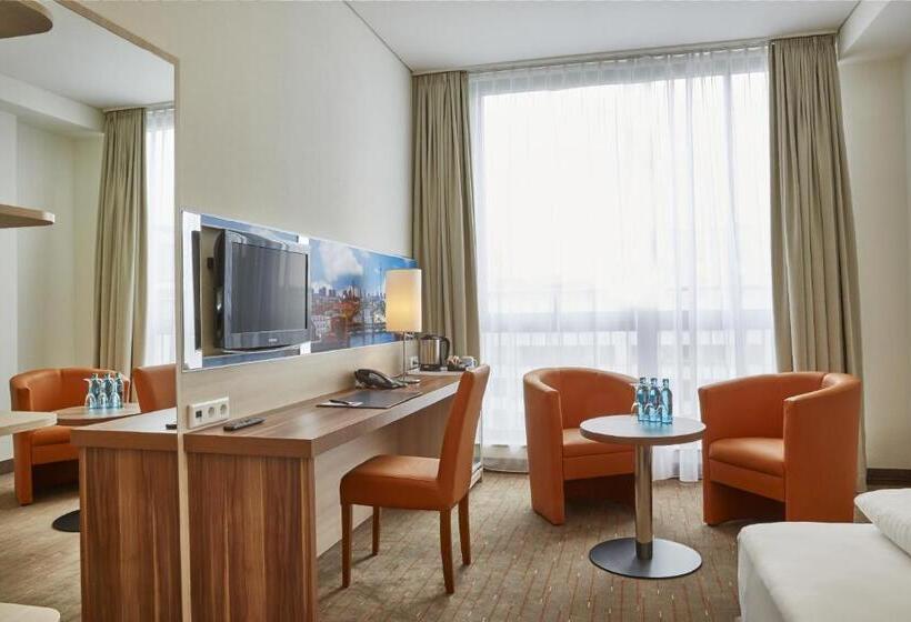 Juniorsviitti, H+ Hotel Berlin Mitte