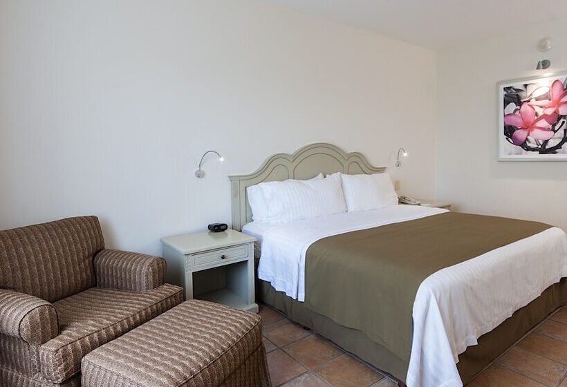ダブルベッドスタンダードルーム, Holiday Inn Ciudad Del Carmen, An Ihg