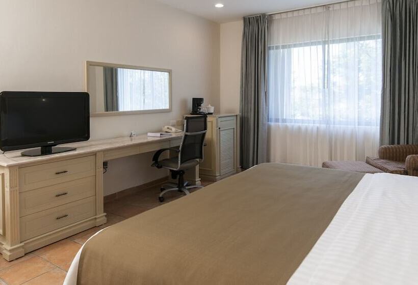 חדר סטנדרט מיטה זוגית, Holiday Inn Ciudad Del Carmen, An Ihg