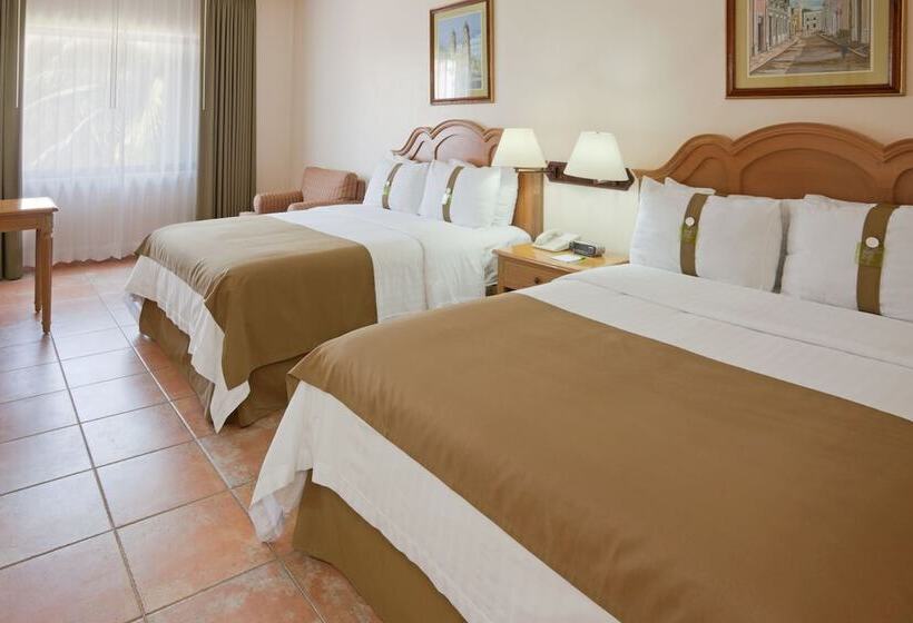 ２ダブルベッドのスタンダードルーム, Holiday Inn Ciudad Del Carmen, An Ihg
