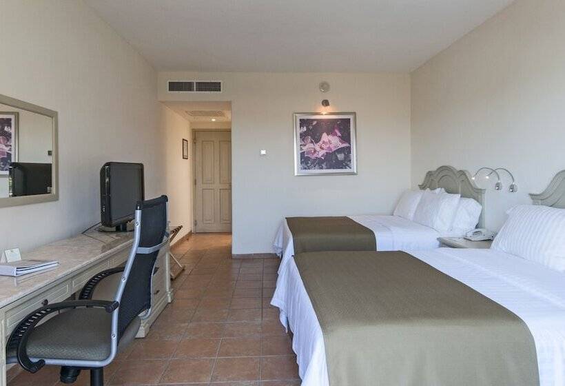חדר סטנדרט שתי מיטות זוגיות, Holiday Inn Ciudad Del Carmen, An Ihg