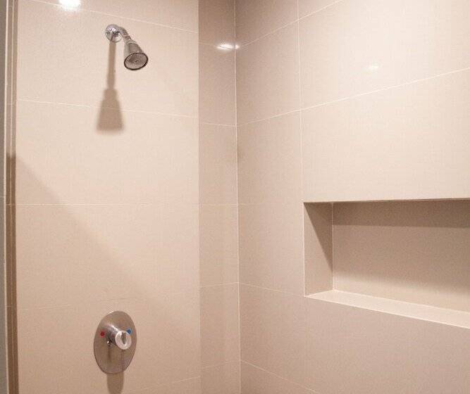Quarto Executivo Cama King, Plaza Camelinas