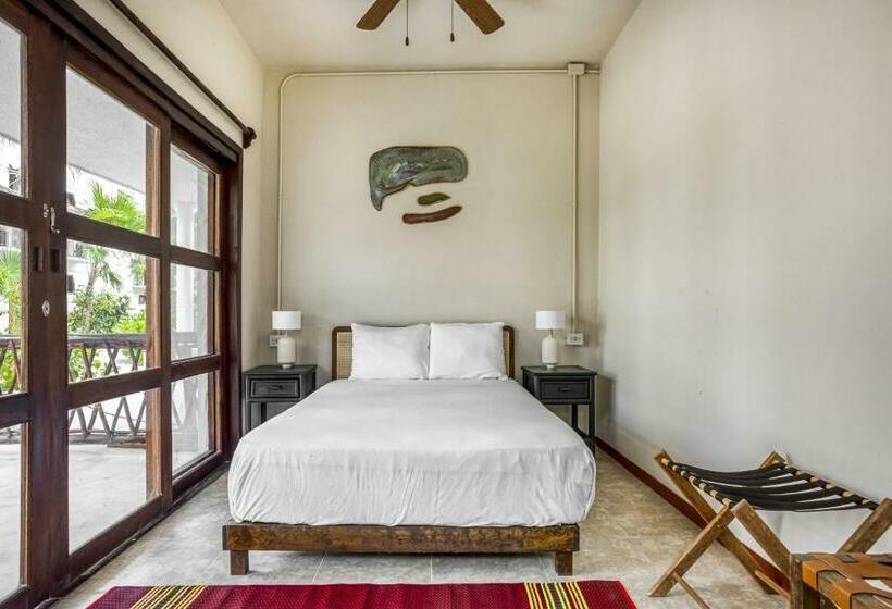 浴室共有ベーシックルーム, Selina Tulum