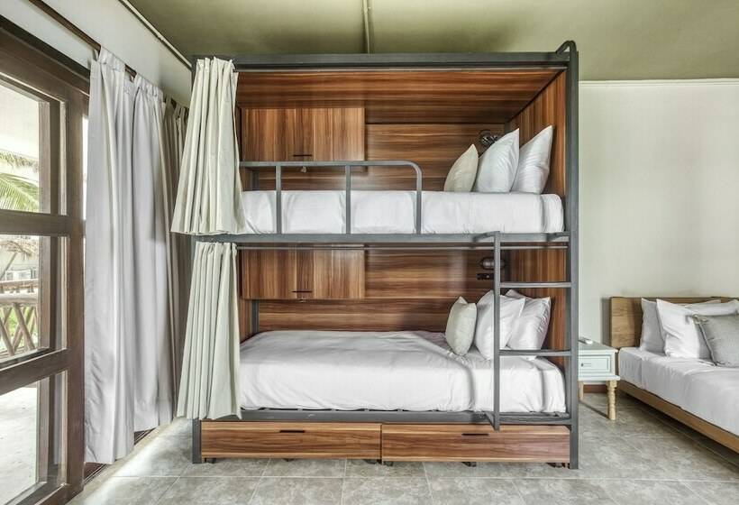 غرفة عائلية, Selina Tulum