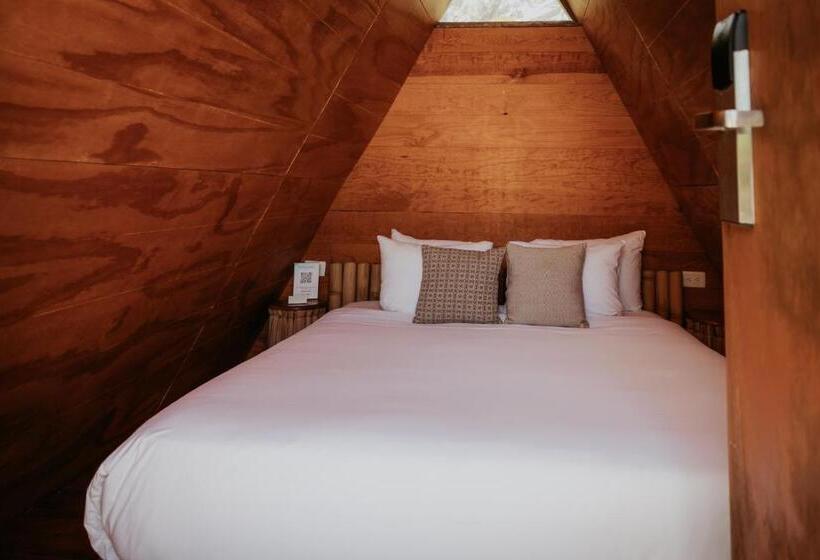 كوخ قياسي, Selina Tulum