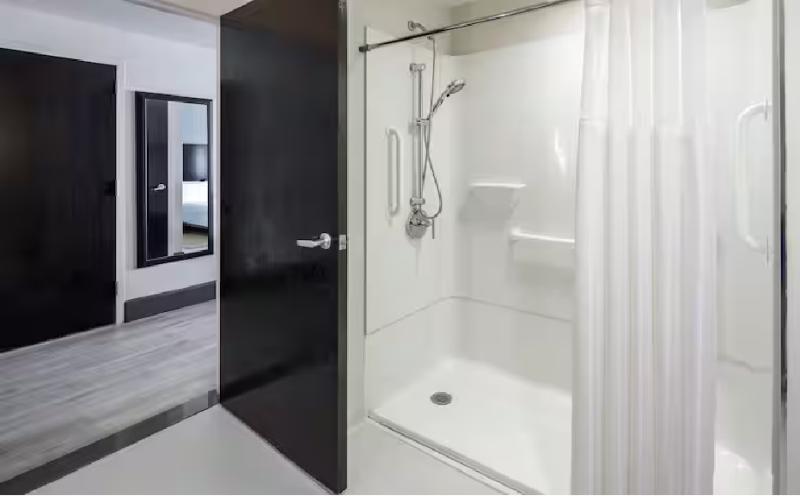 适合残疾人使用的标准间, Super 8 By Wyndham Mountain View