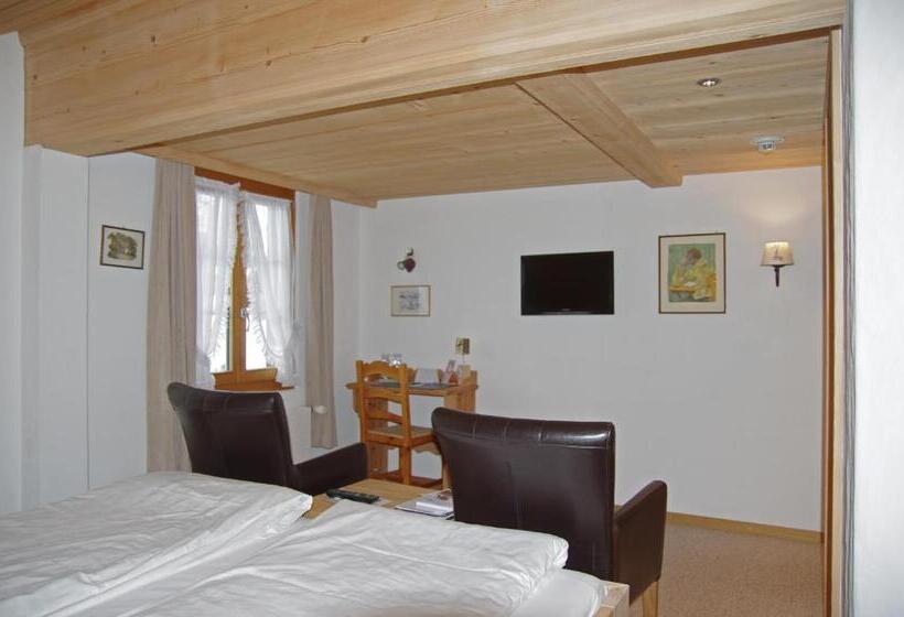 اتاق استاندارد, Posthotel Rössli