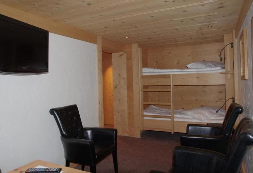 家庭间, Posthotel Rössli