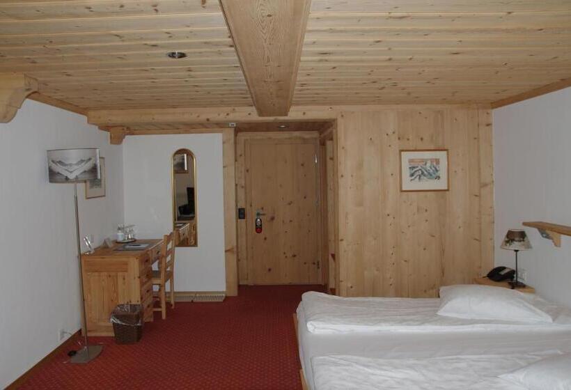 家庭间, Posthotel Rössli