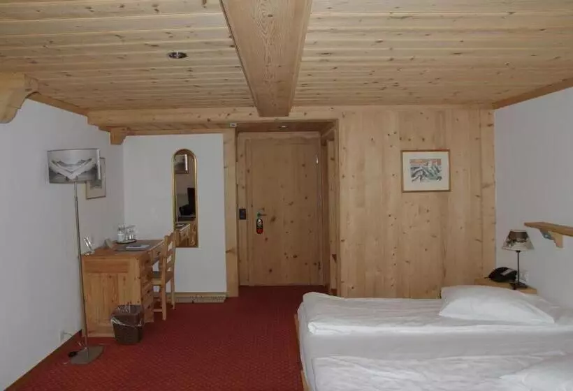 اتاق خانوادگی, Posthotel Rössli
