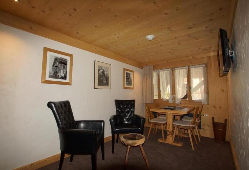 家庭间, Posthotel Rössli