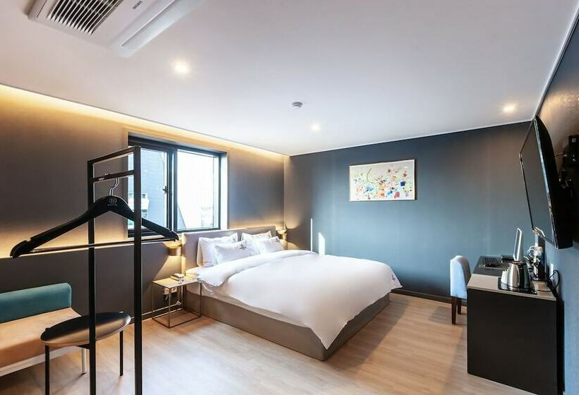 スタンダードルーム, Browndot Hotel Sasang Renecite