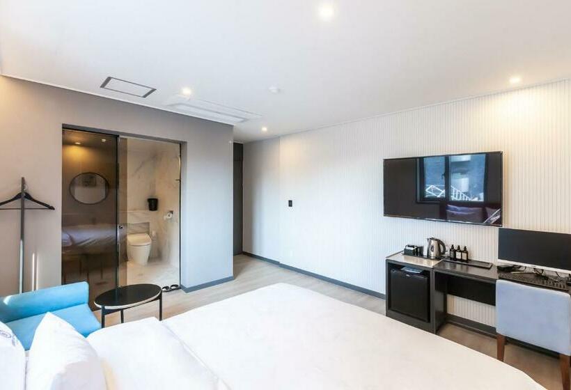 スタンダードルーム, Browndot Hotel Sasang Renecite