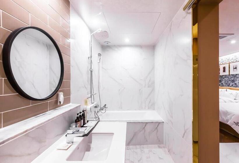 スーペリアールーム, Browndot Hotel Sasang Renecite