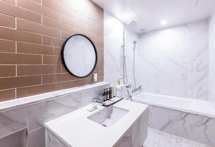 Номер Superior, Browndot Hotel Sasang Renecite