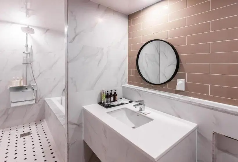 اتاق سوپریور خانوادگی, Browndot Hotel Sasang Renecite