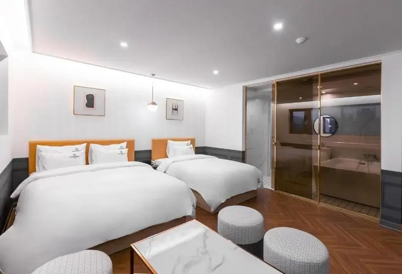 سوییت خانوادگی, Browndot Hotel Sasang Renecite