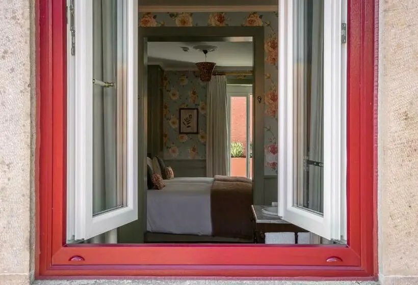 デラックスルーム, Rosegarden Essence Sintra by Unlock Hotels