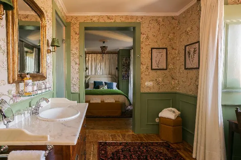 デラックスルーム, Rosegarden Essence Sintra by Unlock Hotels