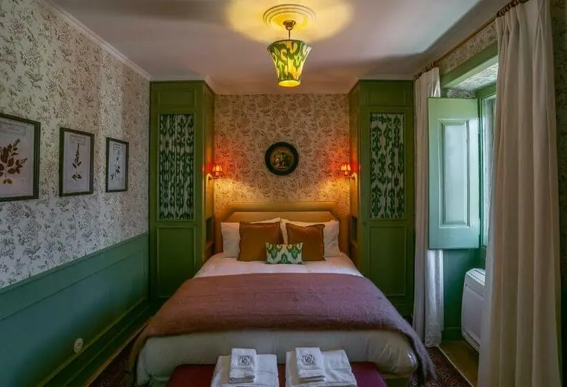デラックスルーム, Rosegarden Essence Sintra by Unlock Hotels