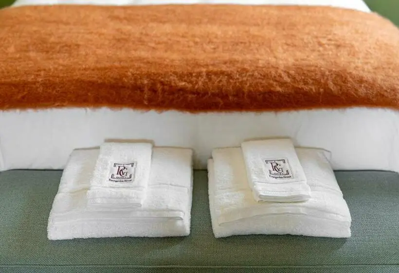 デラックスルーム, Rosegarden Essence Sintra by Unlock Hotels