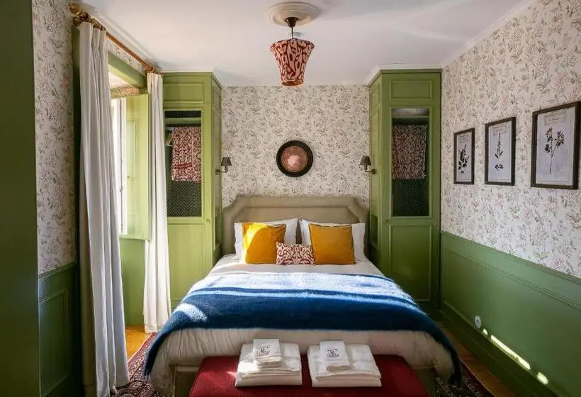 デラックスルーム, Rosegarden Essence Sintra by Unlock Hotels