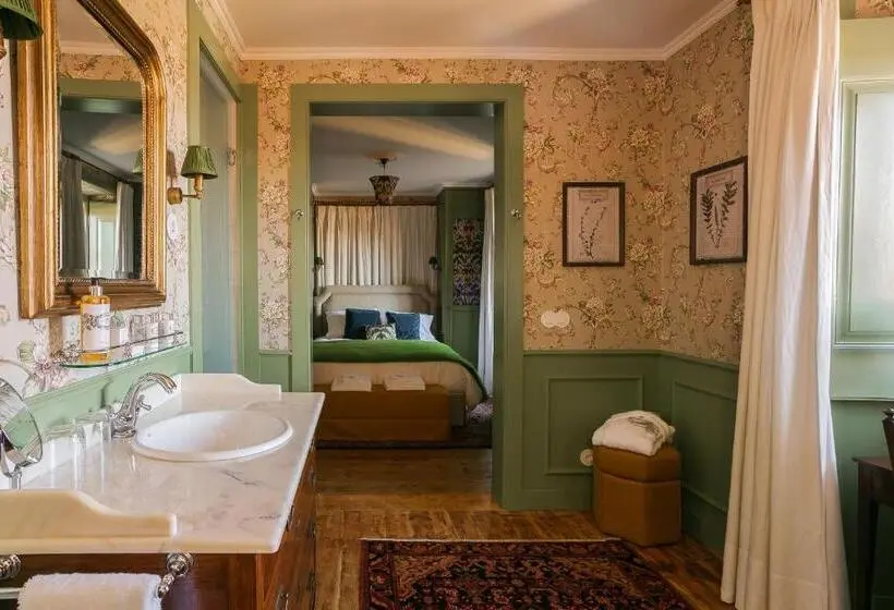 デラックスルーム, Rosegarden Essence Sintra by Unlock Hotels