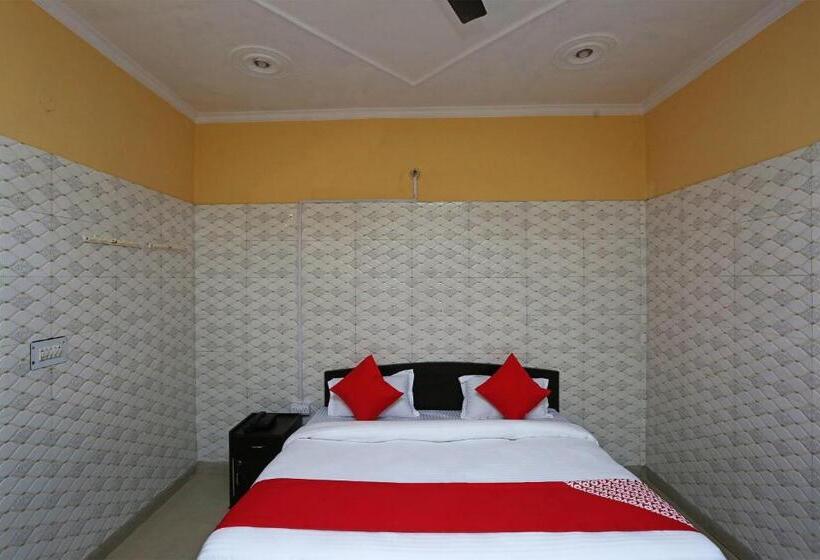 Quarto Estandar, Oyo 35493  Mj