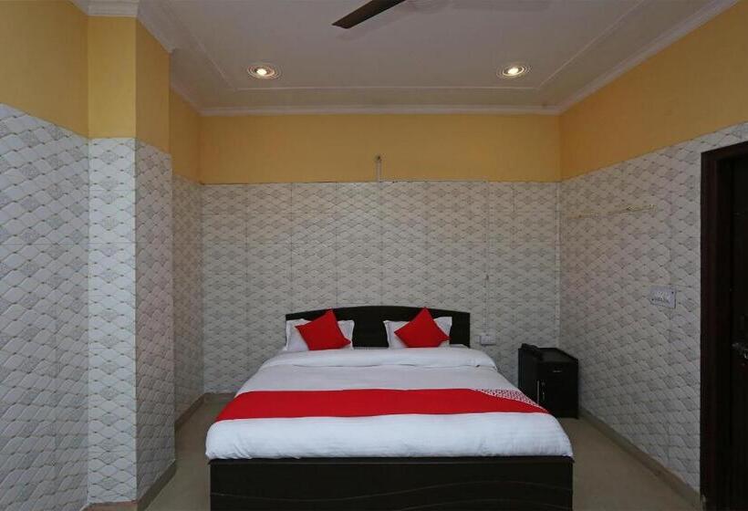 Quarto Estandar, Oyo 35493  Mj
