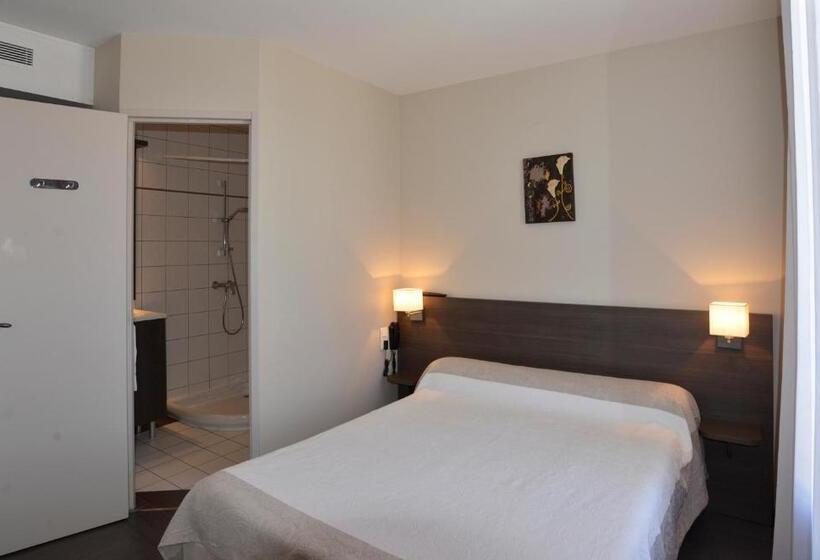 수피리어 룸, Restaurant Les Stalagmites