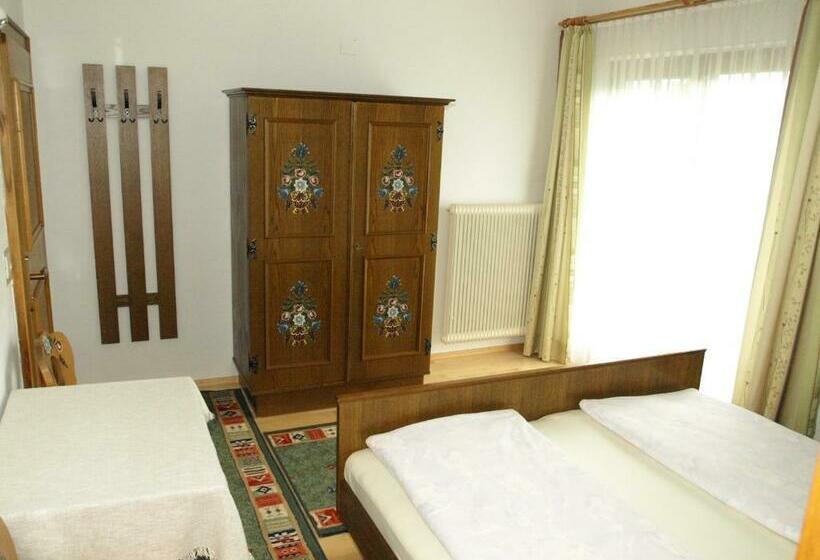 Номер Стандарт, Frühstückspension Kärntnerhof