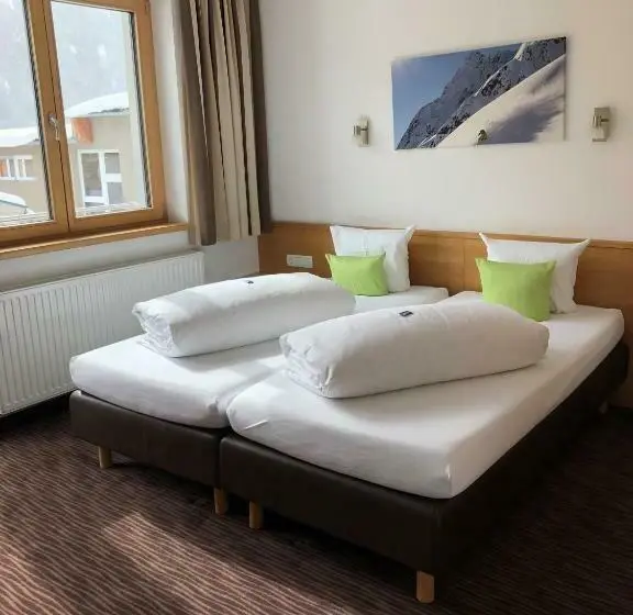Standard-huone, Arlenweg