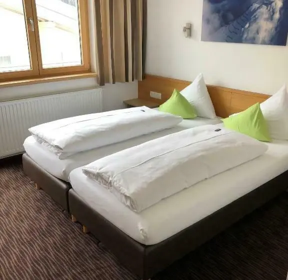 Standard-huone, Arlenweg