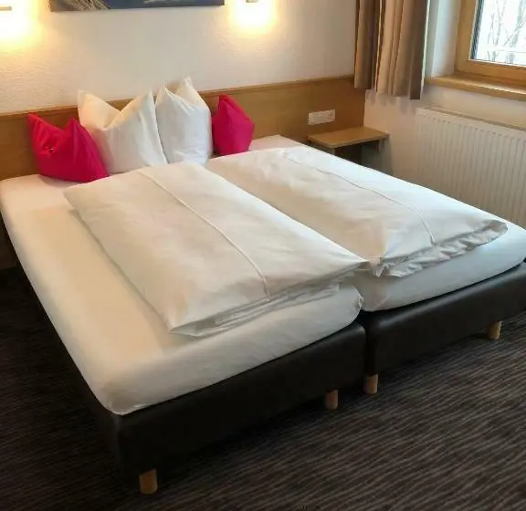 Standard-huone, Arlenweg