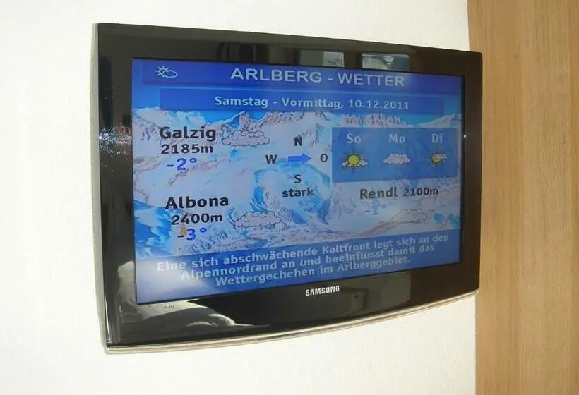 Standard Kolmen Hengen Huone, Arlenweg