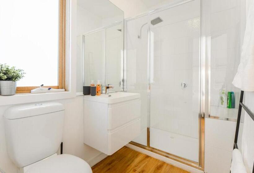 ガーデンビューの1ベッドルームビラ, By The Seaside