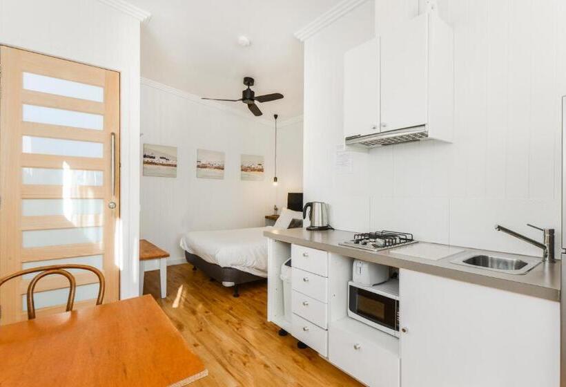 ガーデンビューの1ベッドルームビラ, By The Seaside