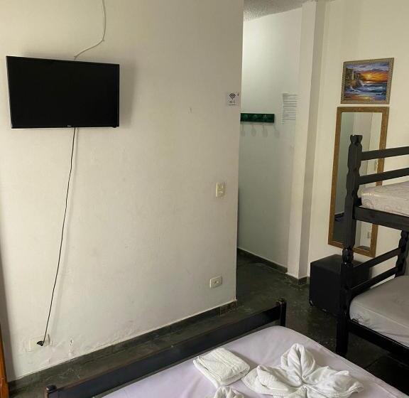 Номер Стандарт Трехместный, Pousada Américas