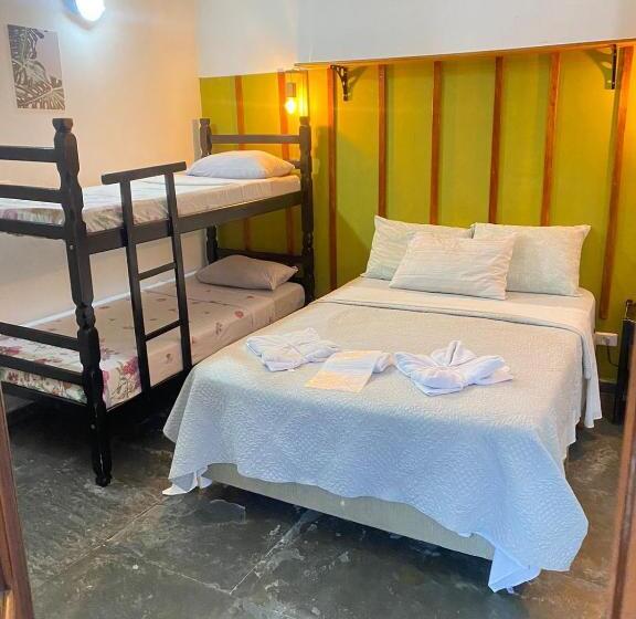 Четырехместный Номер Стандарт, Pousada Américas