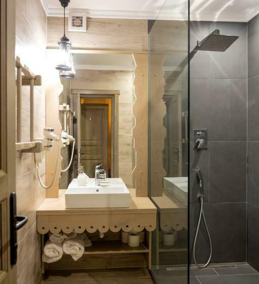 스탠다드 발코니 룸, Pension Mama Cozonacilor